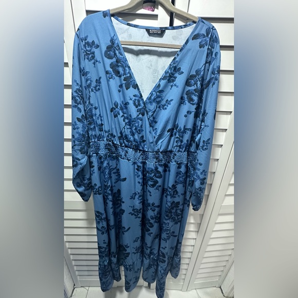 SOLD! - Picture 5 of 8